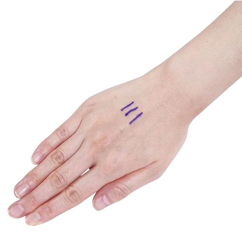 Caneta tinta roxa